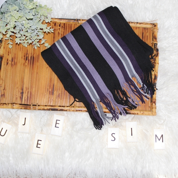 Acrylic Scarf - Picture 4 of 4